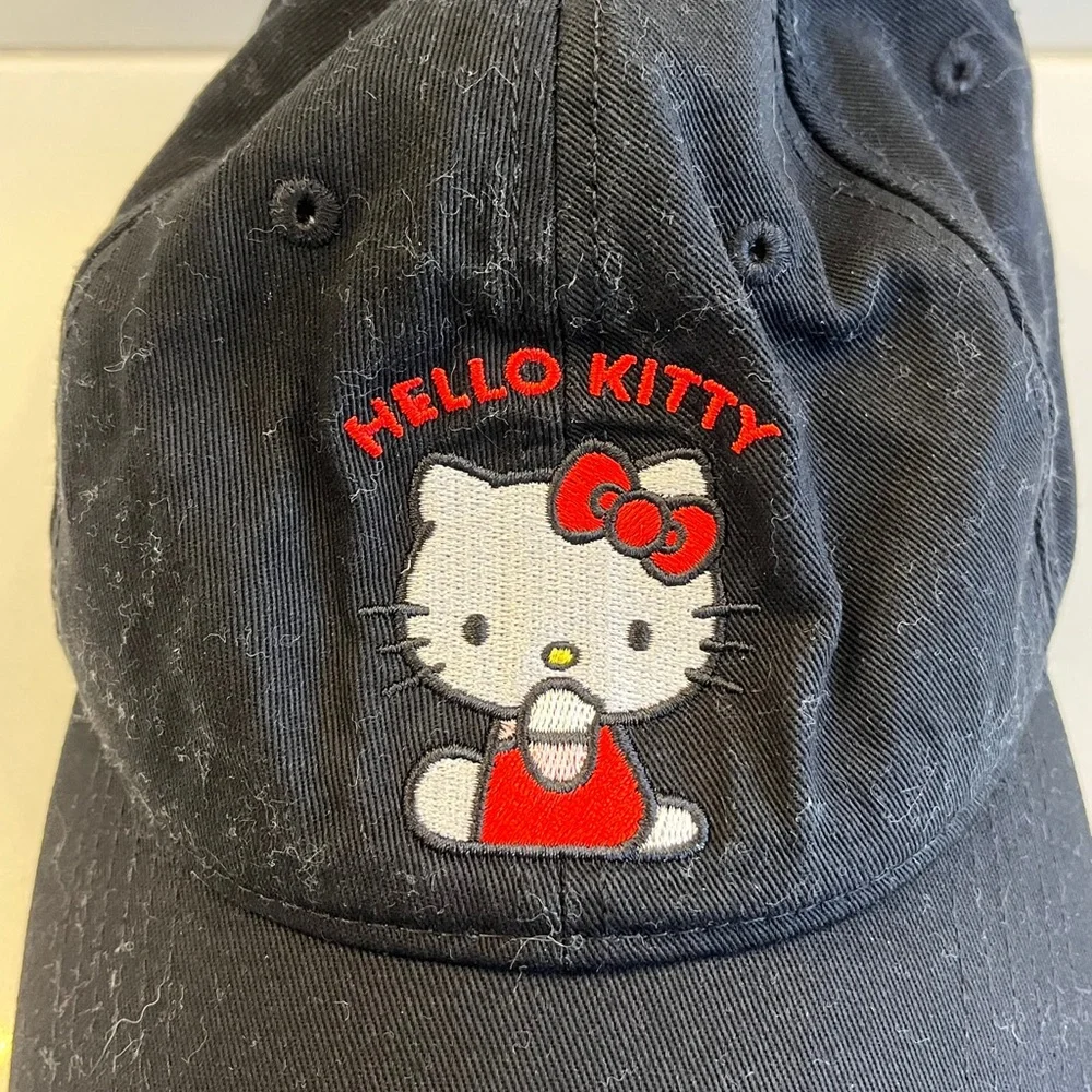 Hello Kitty Black Cap
